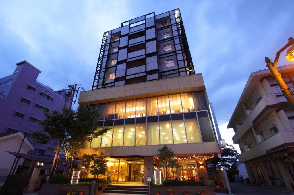 Hotel New Palace Aizuwakamatsu Exterior photo